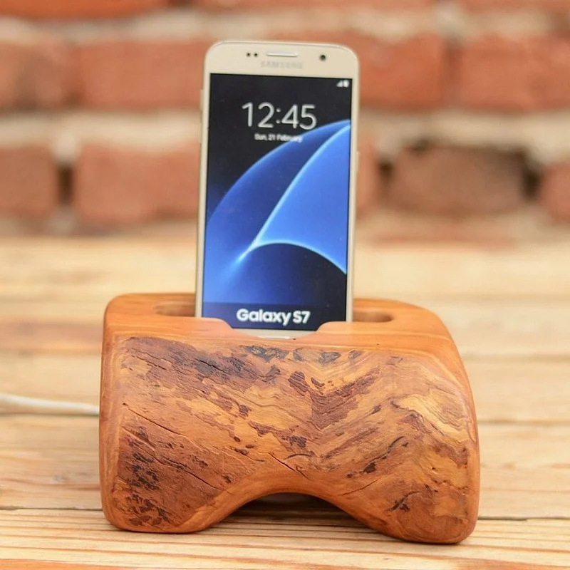 Kişiye Özel - Ahşap Özel Charging  Tasarım Cep Telefonu Standı
