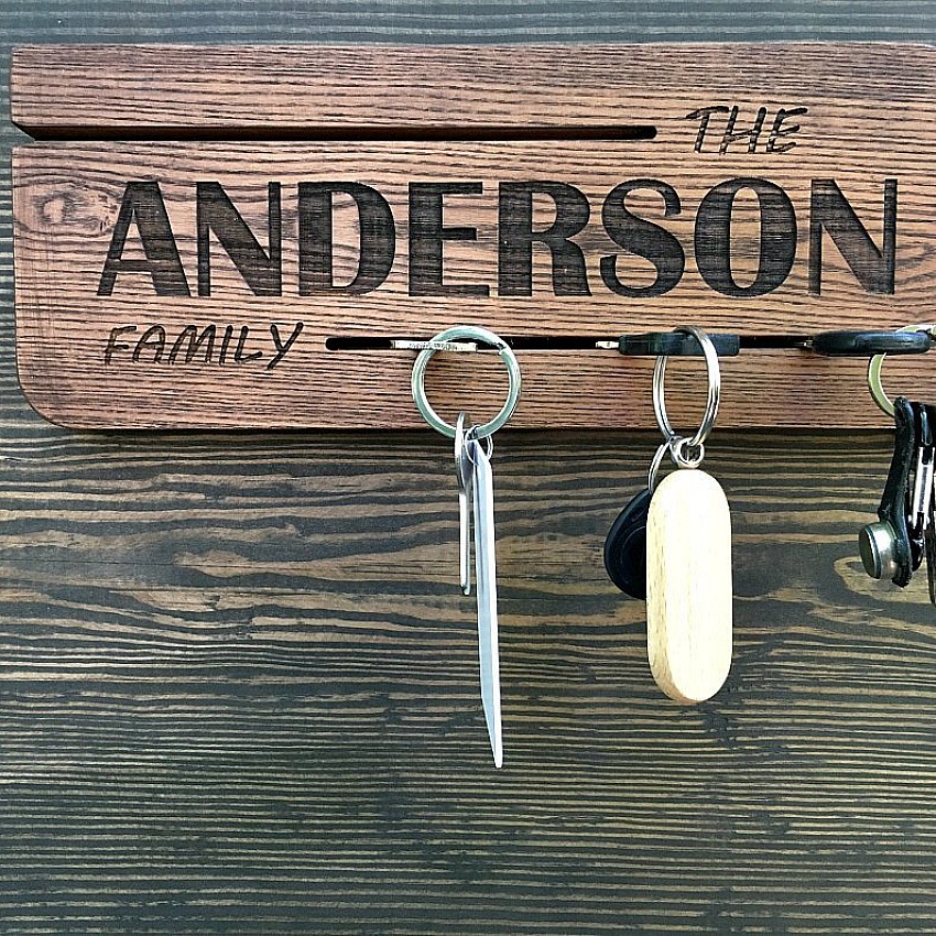 Kişiye Özel - Ahşap Kapı Yanı Anahtarlık Anderson Tasarım