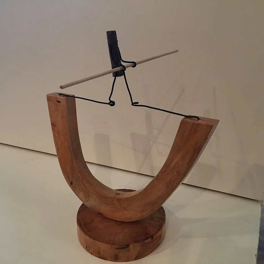 Kişiye Özel - Ahşap Masaüstü İp Üstünde Yürüyen Dal Figürleri Kişiye Özel - Ahşap Masaüstü İp Üstünde Yürüyen Dal Figürleri