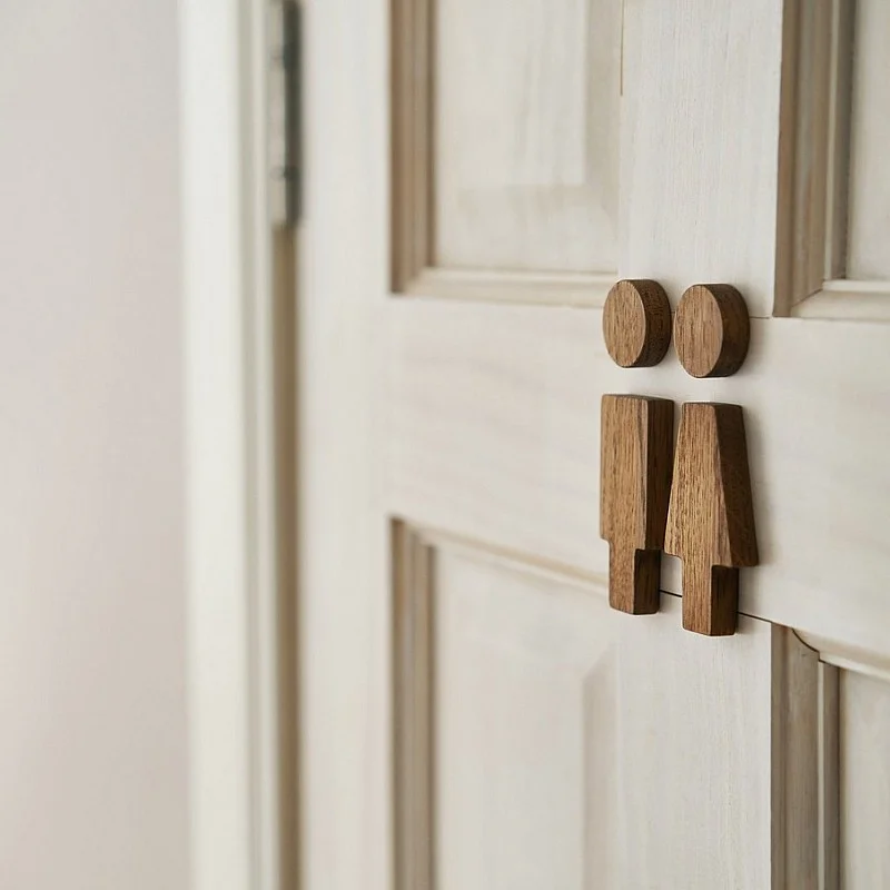 Kişiye Özel - Ahşap WC Kapı Erkek Kadın Figürü (Çift Taraflı Bantlı)