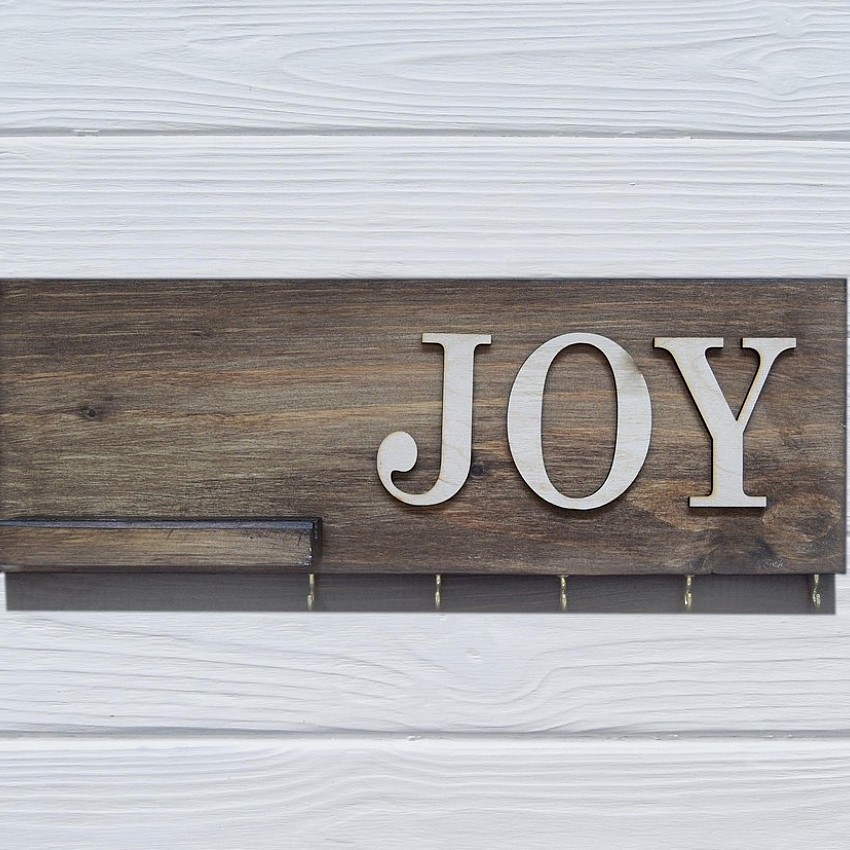 Kişiye Özel - Ahşap Raflı Kapı Anahtarlığı