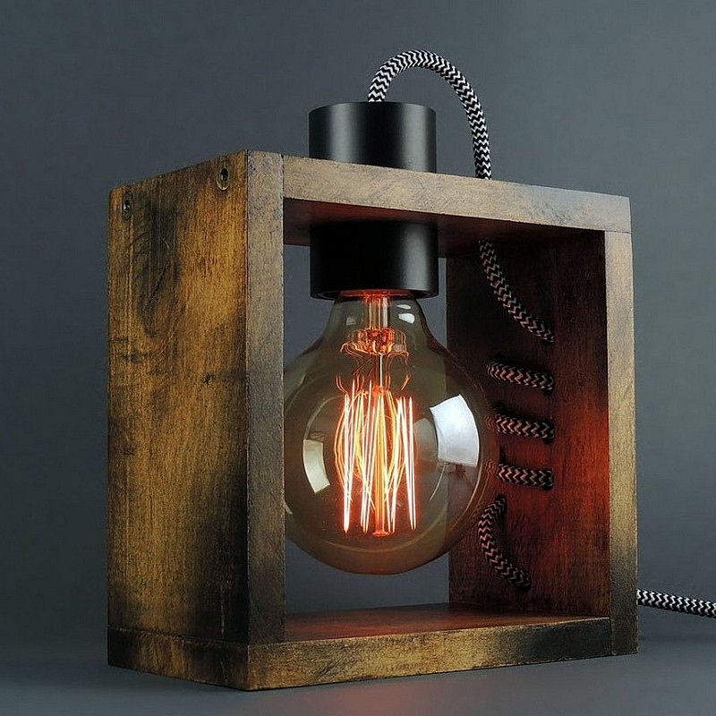 Kişiye Özel - Ahşap Tasarım Gigo Masaüstü Lamba