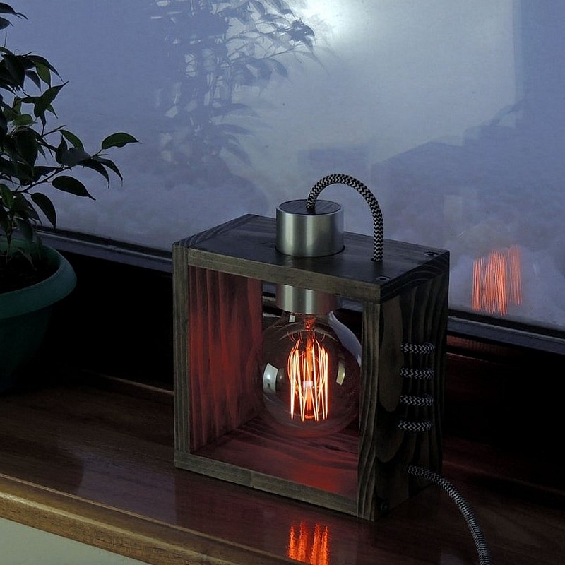 Kişiye Özel - Ahşap Tasarım Gigo Masaüstü Lamba