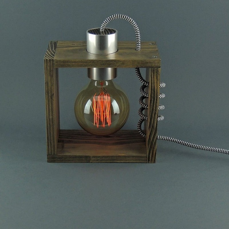 Kişiye Özel - Ahşap Tasarım Gigo Masaüstü Lamba