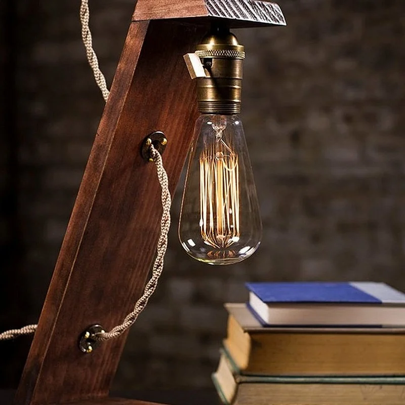 Kişiye Özel - Ahşap Edison Tasarım Masaüstü Lamba Kişiye Özel - Ahşap Edison Tasarım Masaüstü Lamba