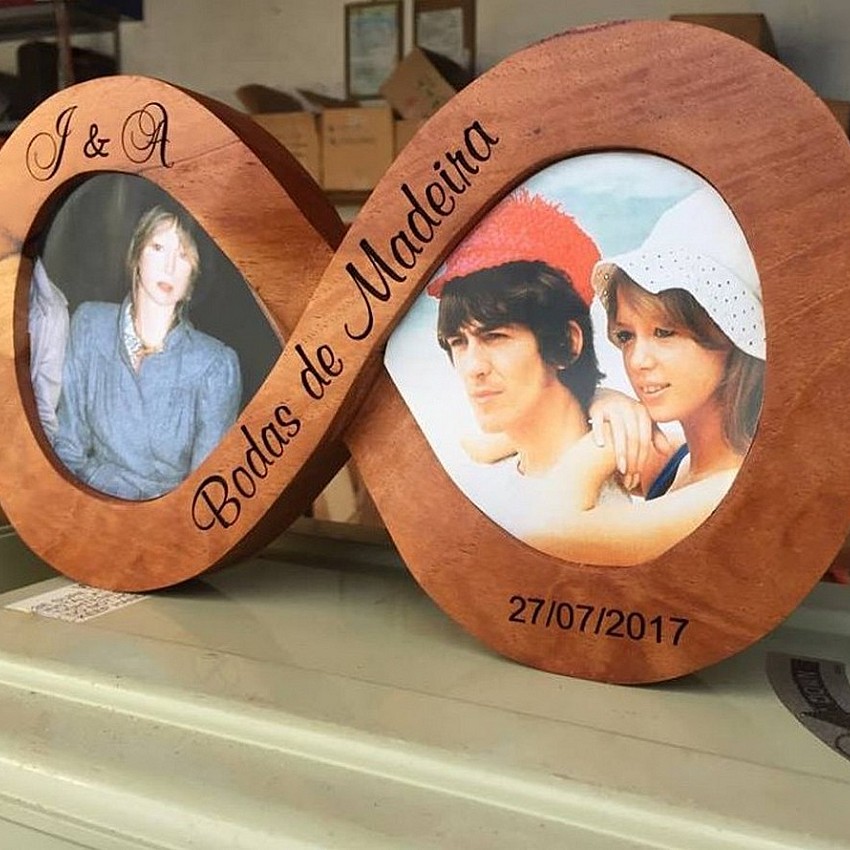 Kişiye Özel - Ahşap Sade Sonsuzluk Resim Çercevesi