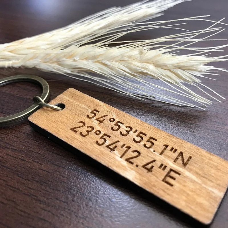 Kişiye Özel - Ahşap Köpek Kordinat Adres Tasma Madolyonu