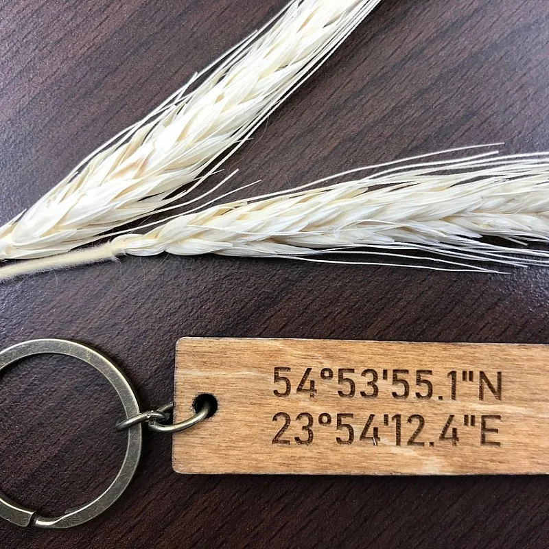 Kişiye Özel - Ahşap Köpek Kordinat Adres Tasma Madolyonu