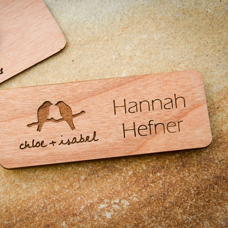 Kişiye Özel - Ahşap Yaka İsimlik