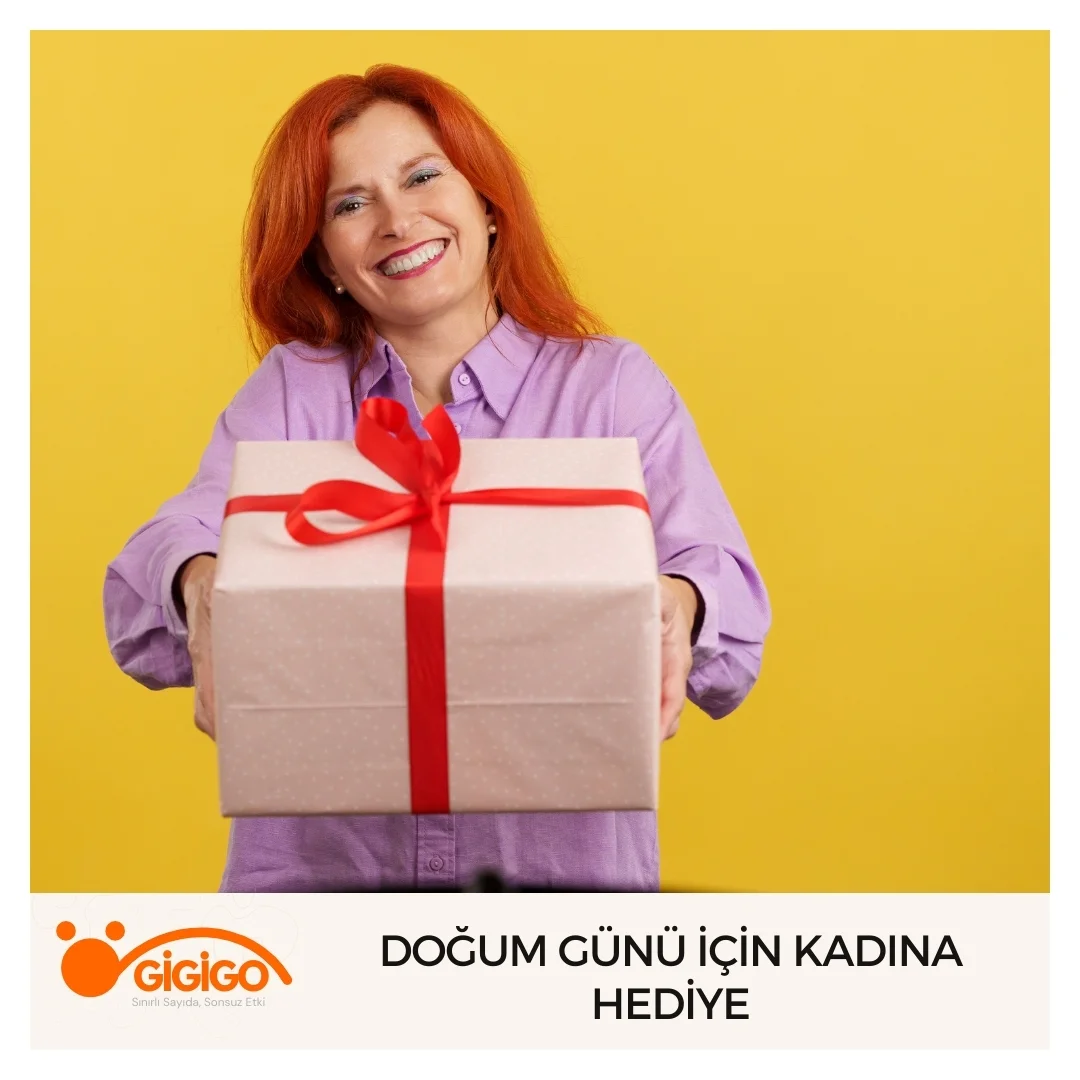Doğum Günü İçin Kadına Hediye
