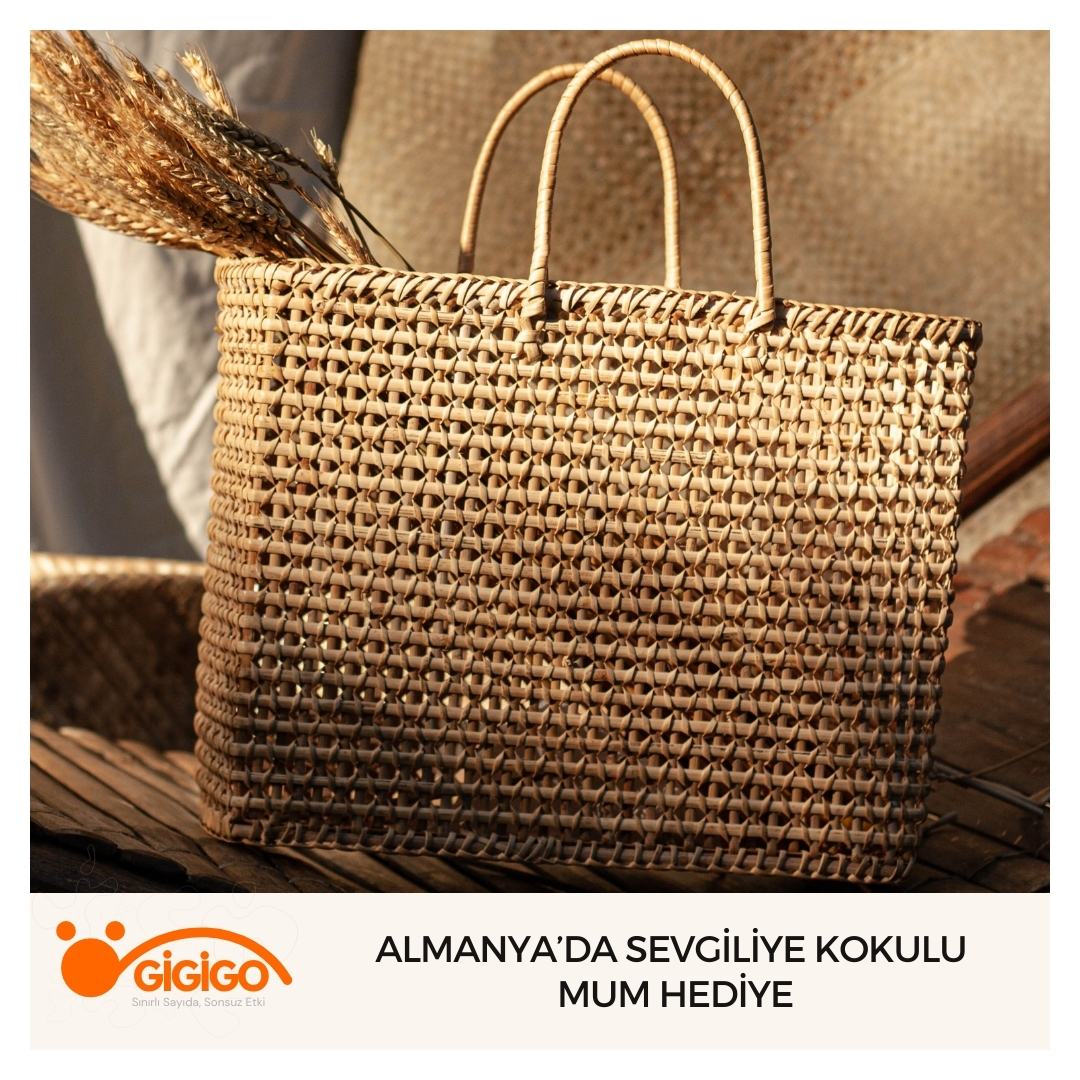 Almanya’da Sevgiliye Kokulu Mum Hediye