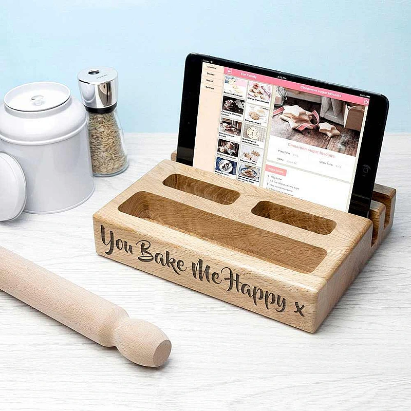 Kişiye Özel - Ahşap Dombili +Plus Aksesuar ve Cep telefonu Standı