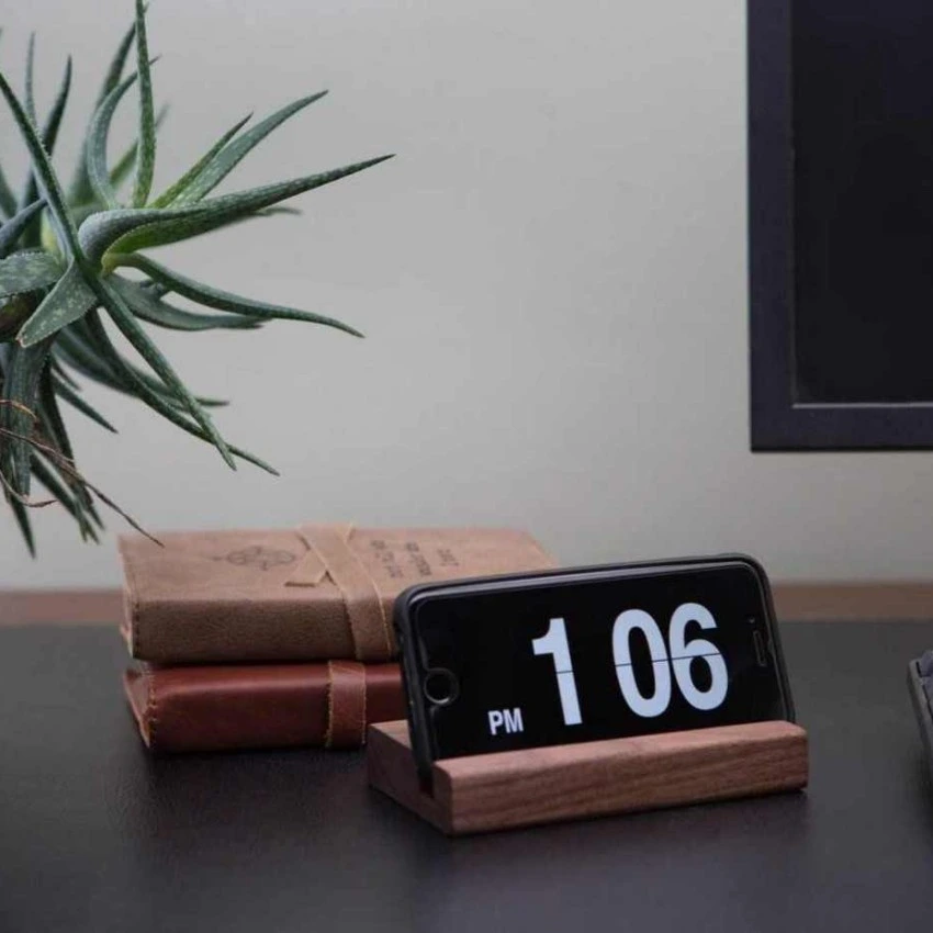 Kişiye Özel - Ahşap Telefon Tutucu