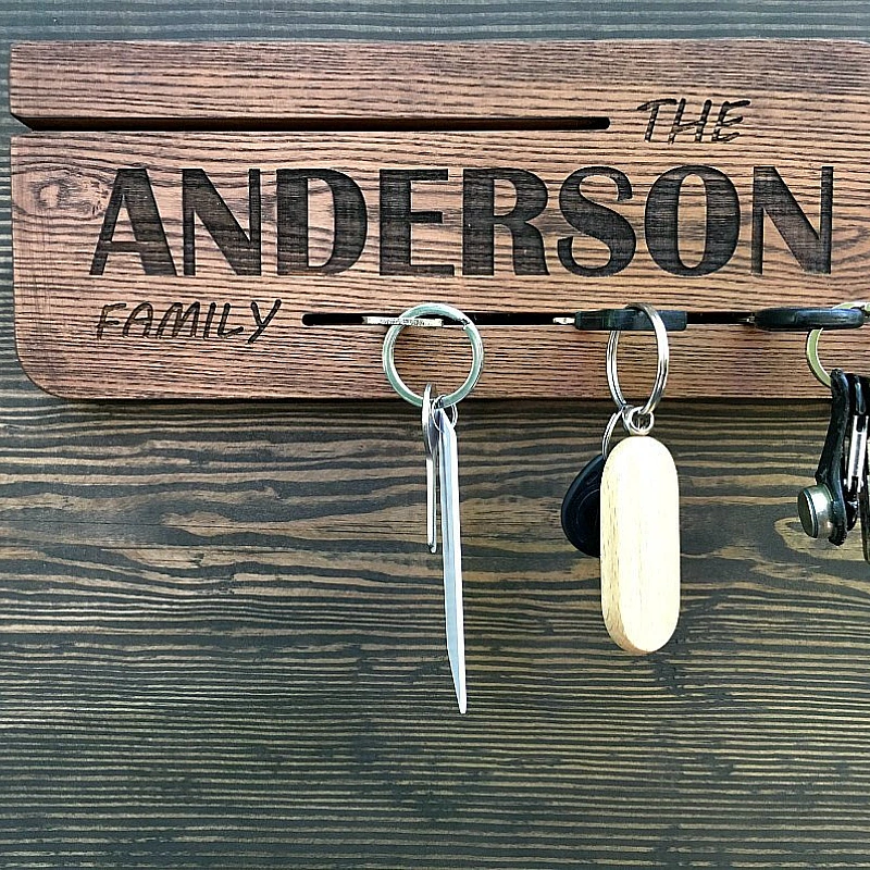 Kişiye Özel - Ahşap Kapı Yanı Anahtarlık Anderson Tasarım