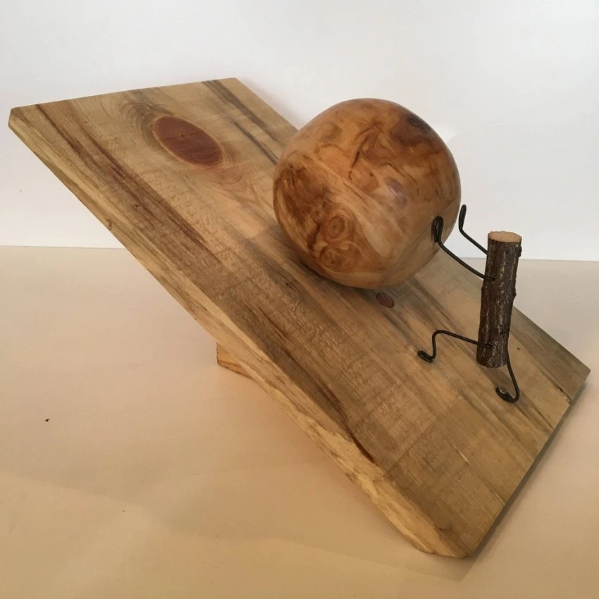 Kişiye Özel - Ahşap Masaüstü Düz Rampa Top Yuvarlayan Dal Figürleri