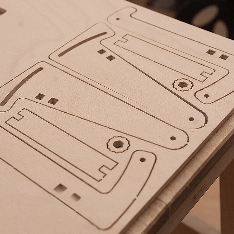 Kişiye Özel - Ahşap İpad Sehpası Werken Tasarım