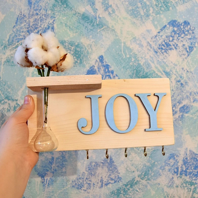 Kişiye Özel - Ahşap Raflı Kapı Anahtarlığı