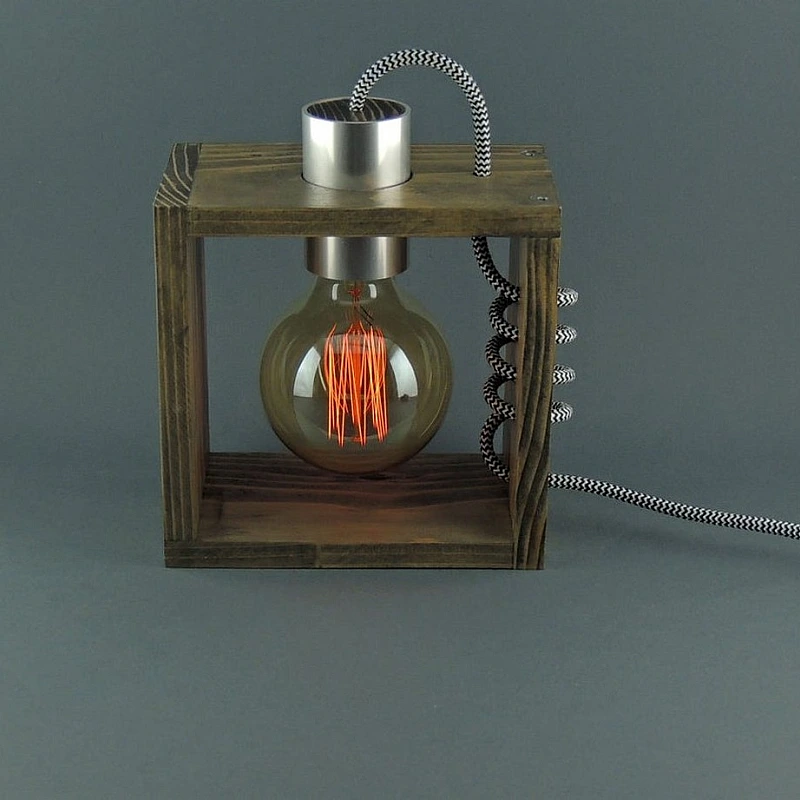 Kişiye Özel - Ahşap Tasarım Gigo Masaüstü Lamba