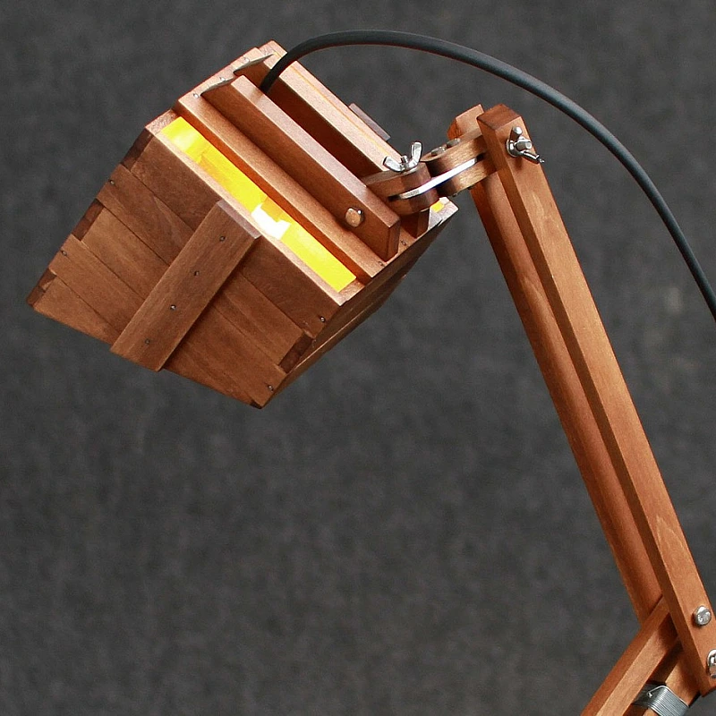 Kişiye Özel - Ahşap Masa Üstü Tunçkol Giraffe Özel Tasarım