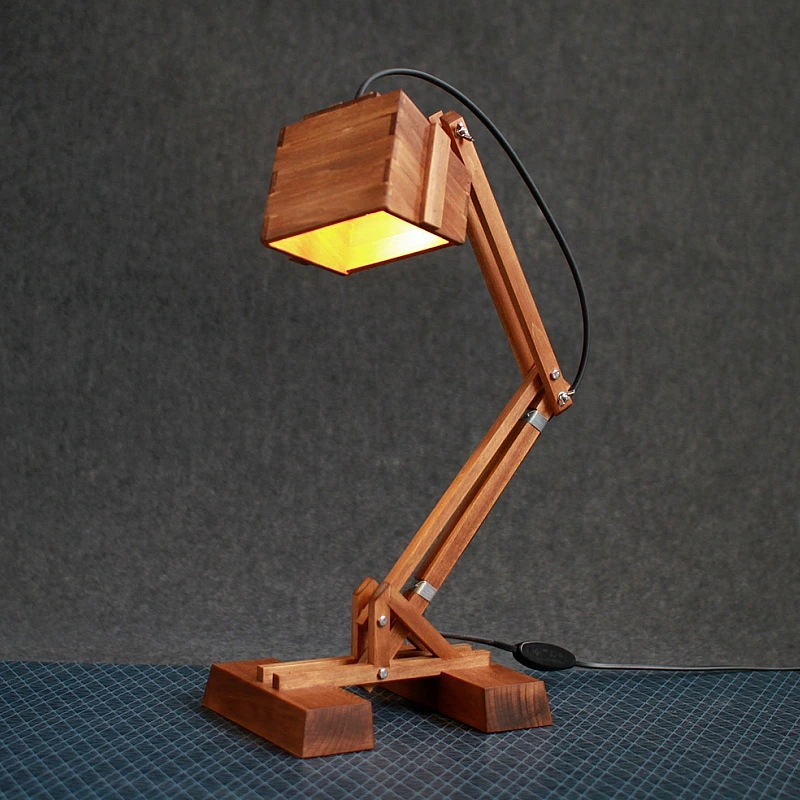 Kişiye Özel - Ahşap Masa Üstü Tunçkol Giraffe Özel Tasarım