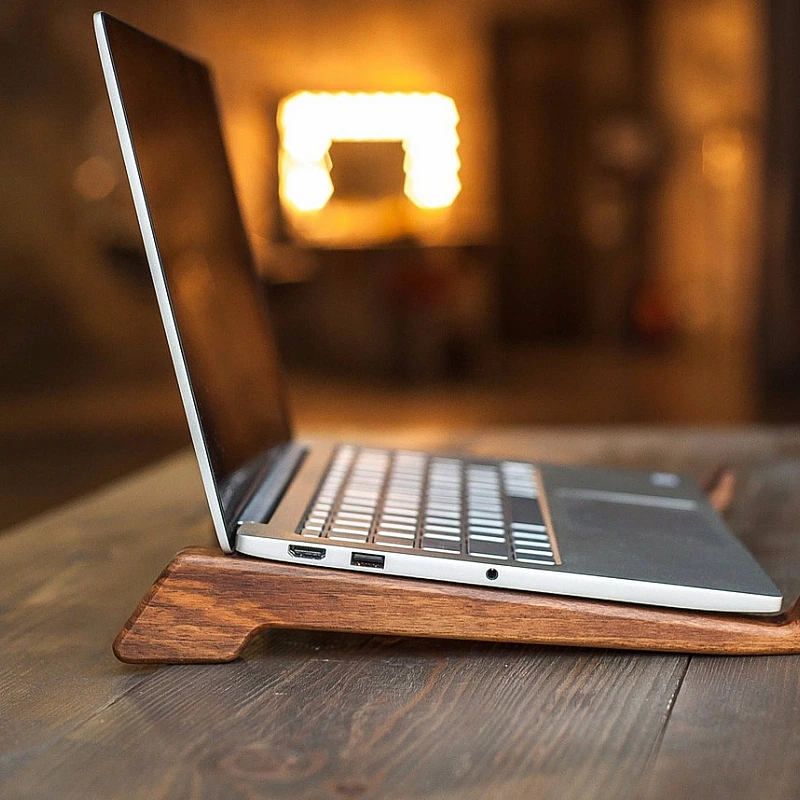 Kişiye Özel - Ahşap Laptop Notebook Ayak