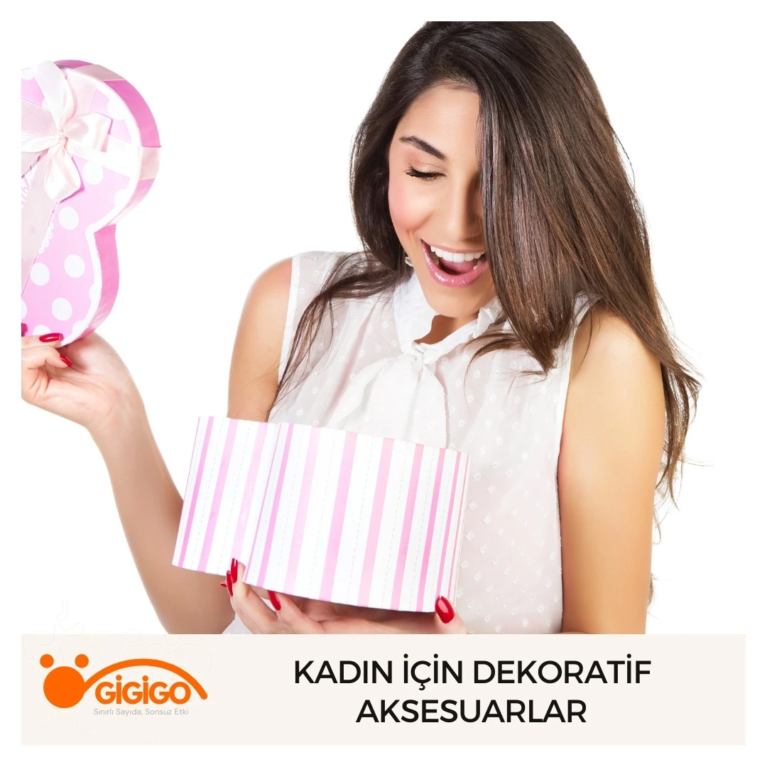 Kadın İçin Dekoratif Aksesuarlar