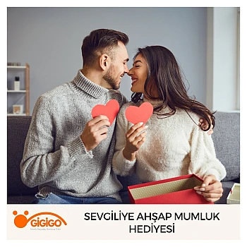 Sevgiliye Ahşap Mumluk Hediyesi