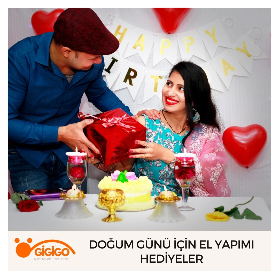 doğum Günü İçin El Yapımı Dekoratif Ahşap Mumluk Hediye Seçeneği