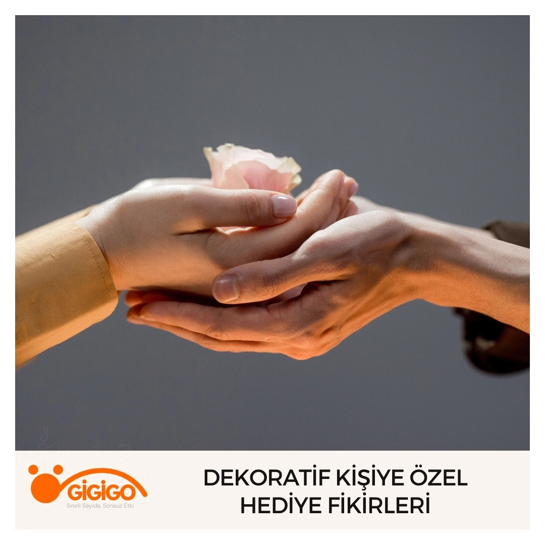 kız Arkadaş İçin Modern Ahşap Duvar Dekoru Hediye Fikirleri