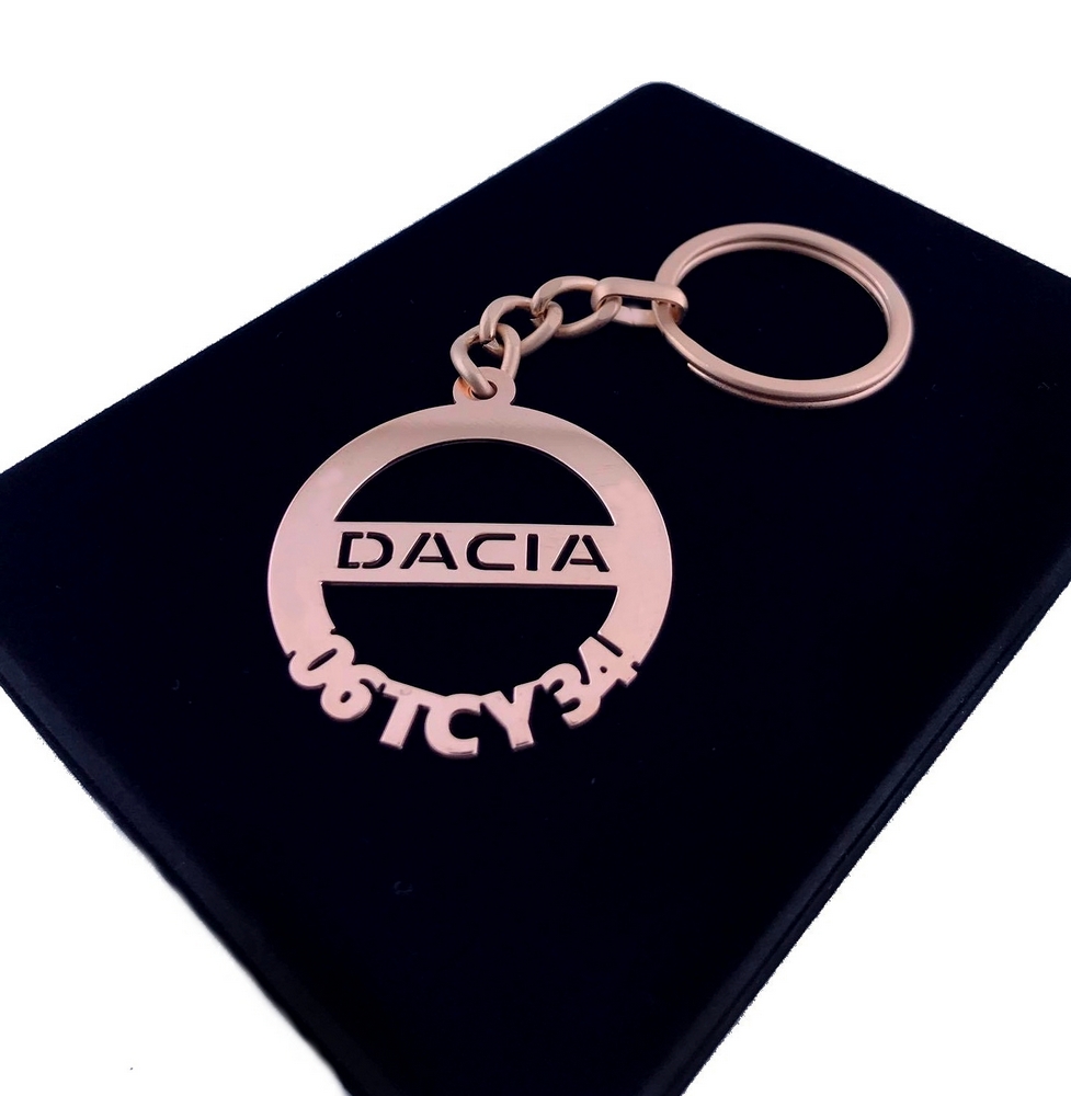 Kişiye Özel - Metal Dacia - Rose Plaka Anahtarlık Gerçek Altın Kaplama